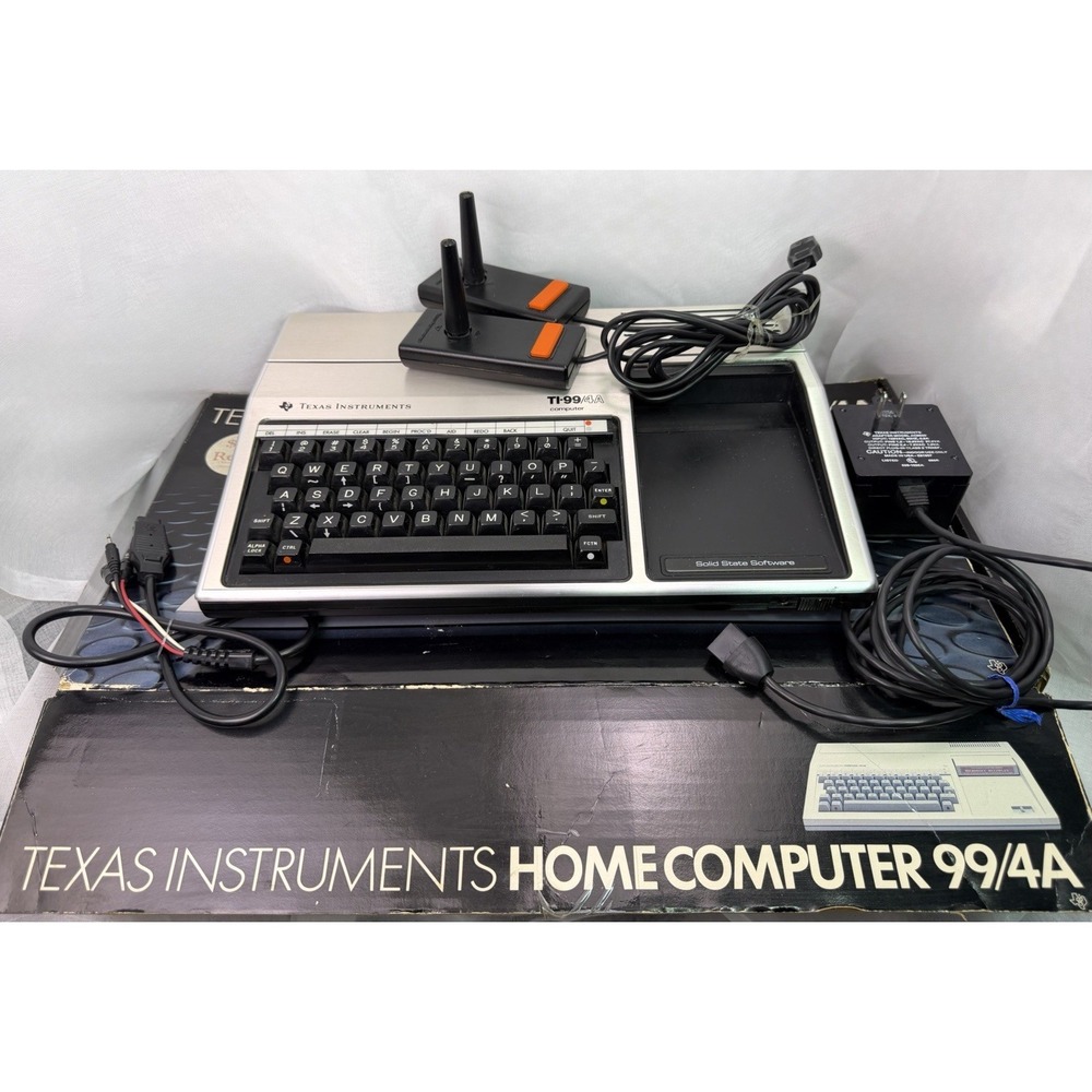 Vtg TI-99/4A Texas‎ Instruments Home Computer Boxed w/ Controllers Repair READ
